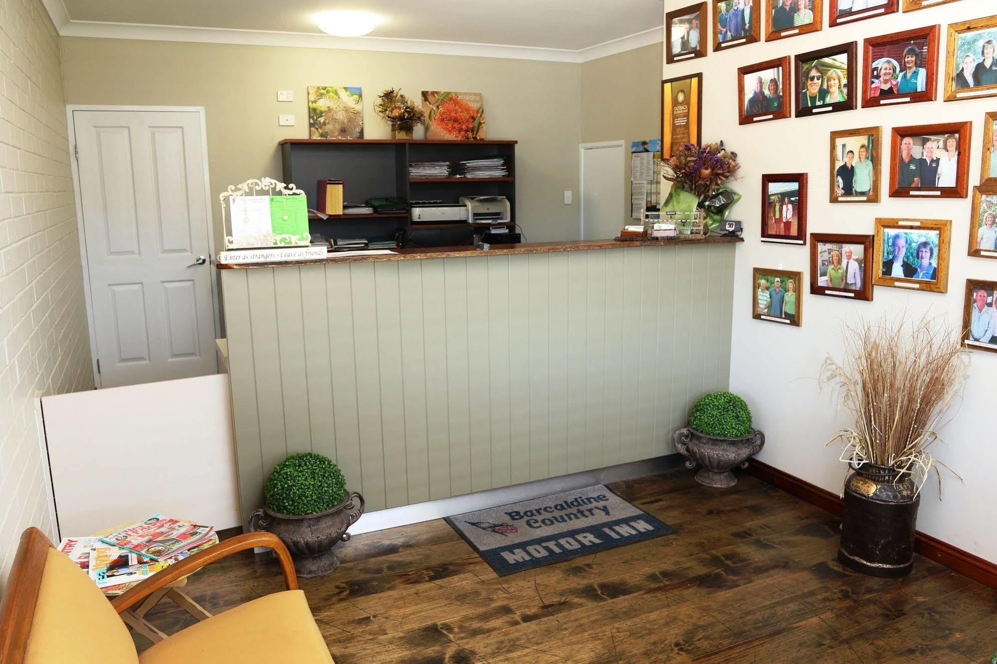 Barcaldine Country Motor Inn Eksteriør bilde